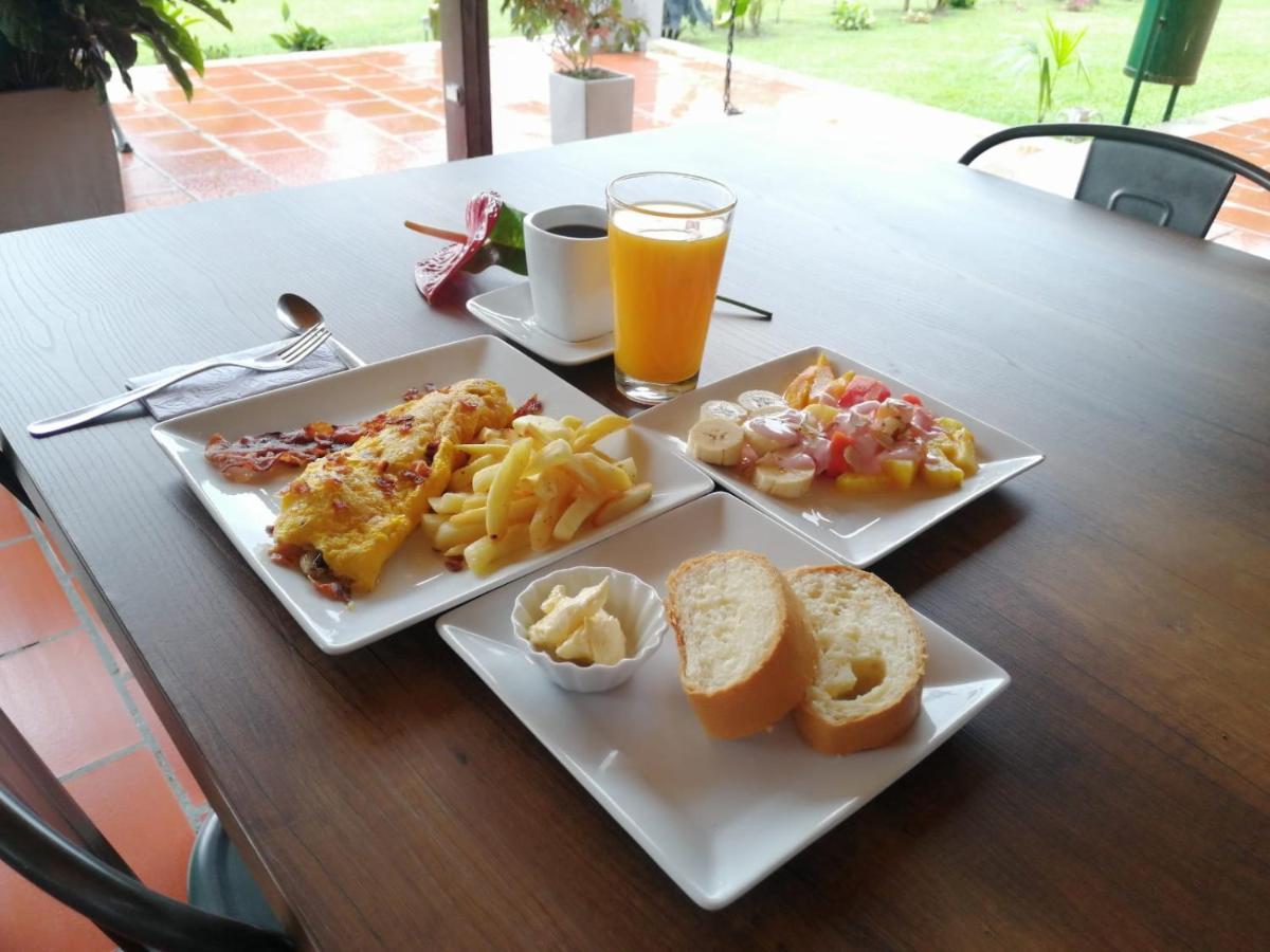 Praga Hotel Campestre อาร์เมเนีย ภายนอก รูปภาพ